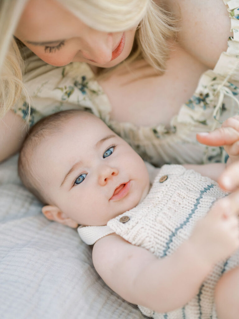 Mother cuddling her baby during a family photo session in Santa Clarita, California.